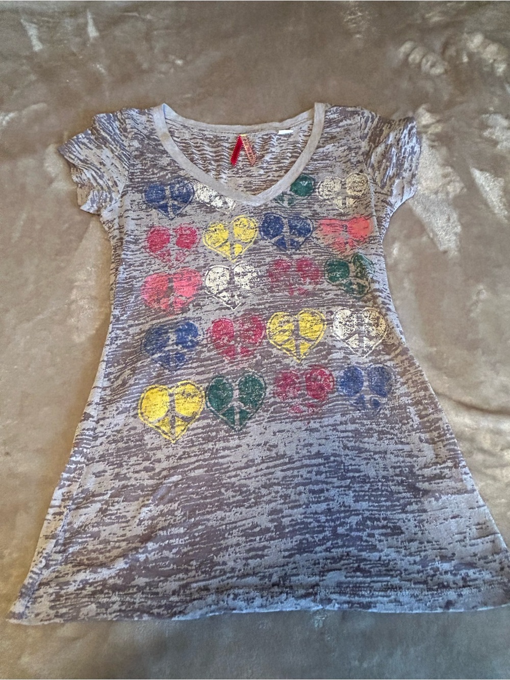 Vintage Y2K Grey Burnout V-Neck Top - Rainbow Peace Sign Heart Graphic